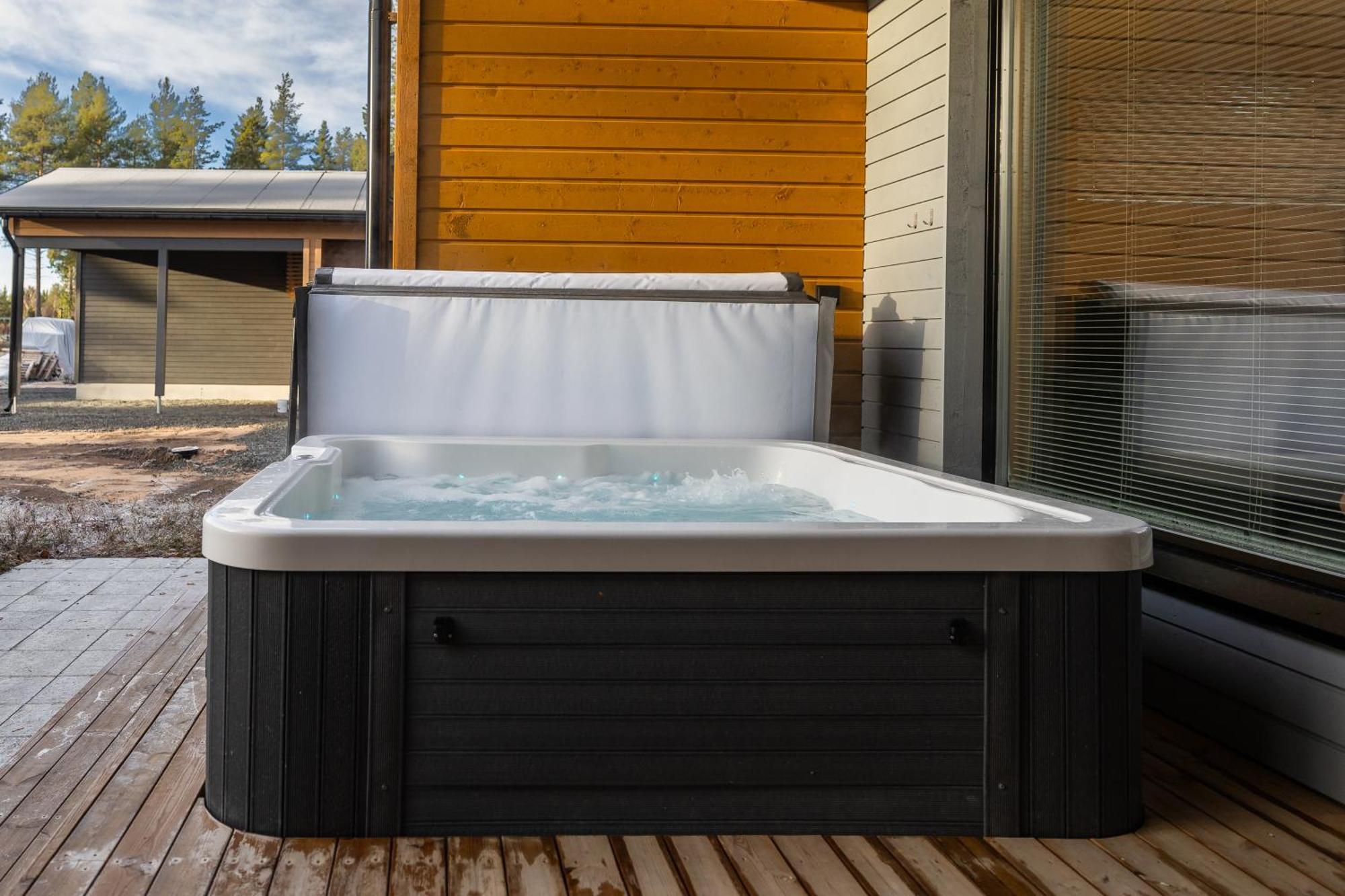 Premium Lapland Villa With Jaguzzi Rovaniemi Eksteriør bilde